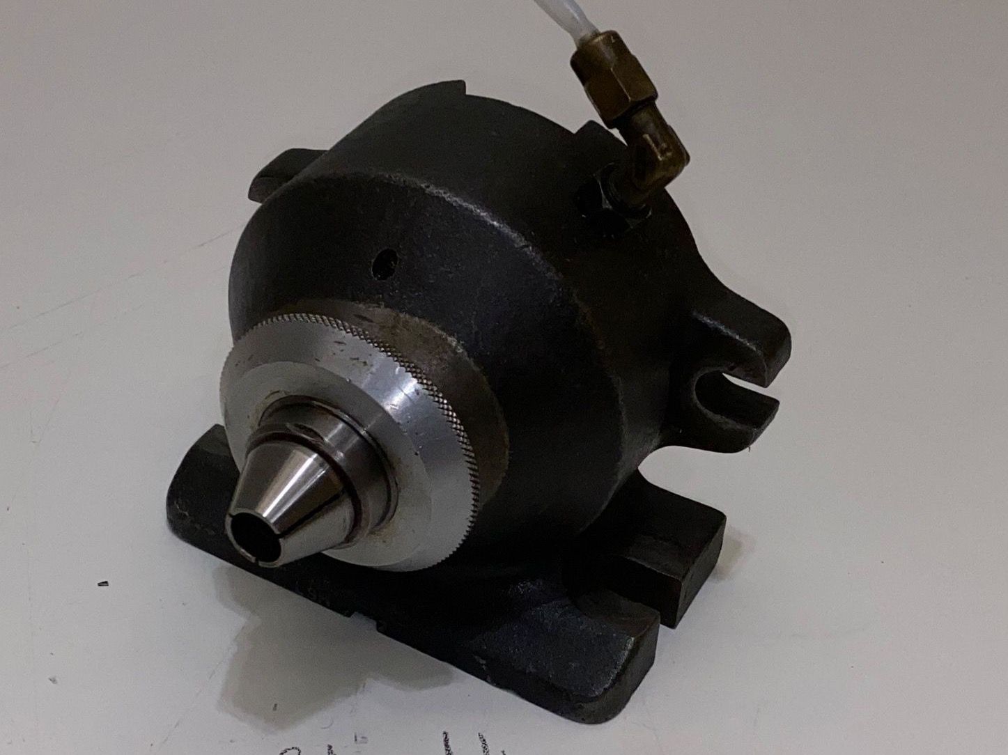 Schaublin Tutti gli attrezzi: Pneumatischer Spannzangenfutter Schaublin W20 – Usato da Boswil venduto da ABLagerBoswil