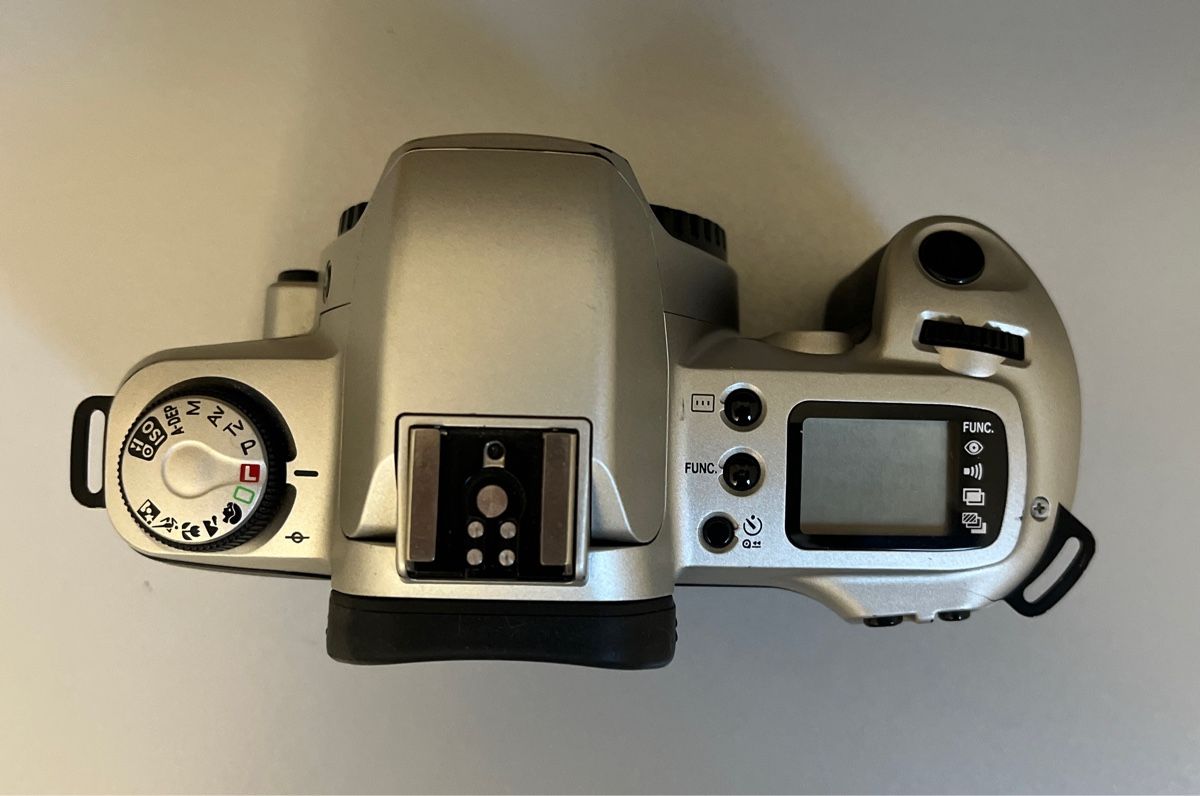 Canon Kamera: Canon 500n argentique super état – Gebraucht aus Boudry von martin8mum 4