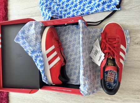 Adidas ninty-two Manchester United taille 40 edition limité