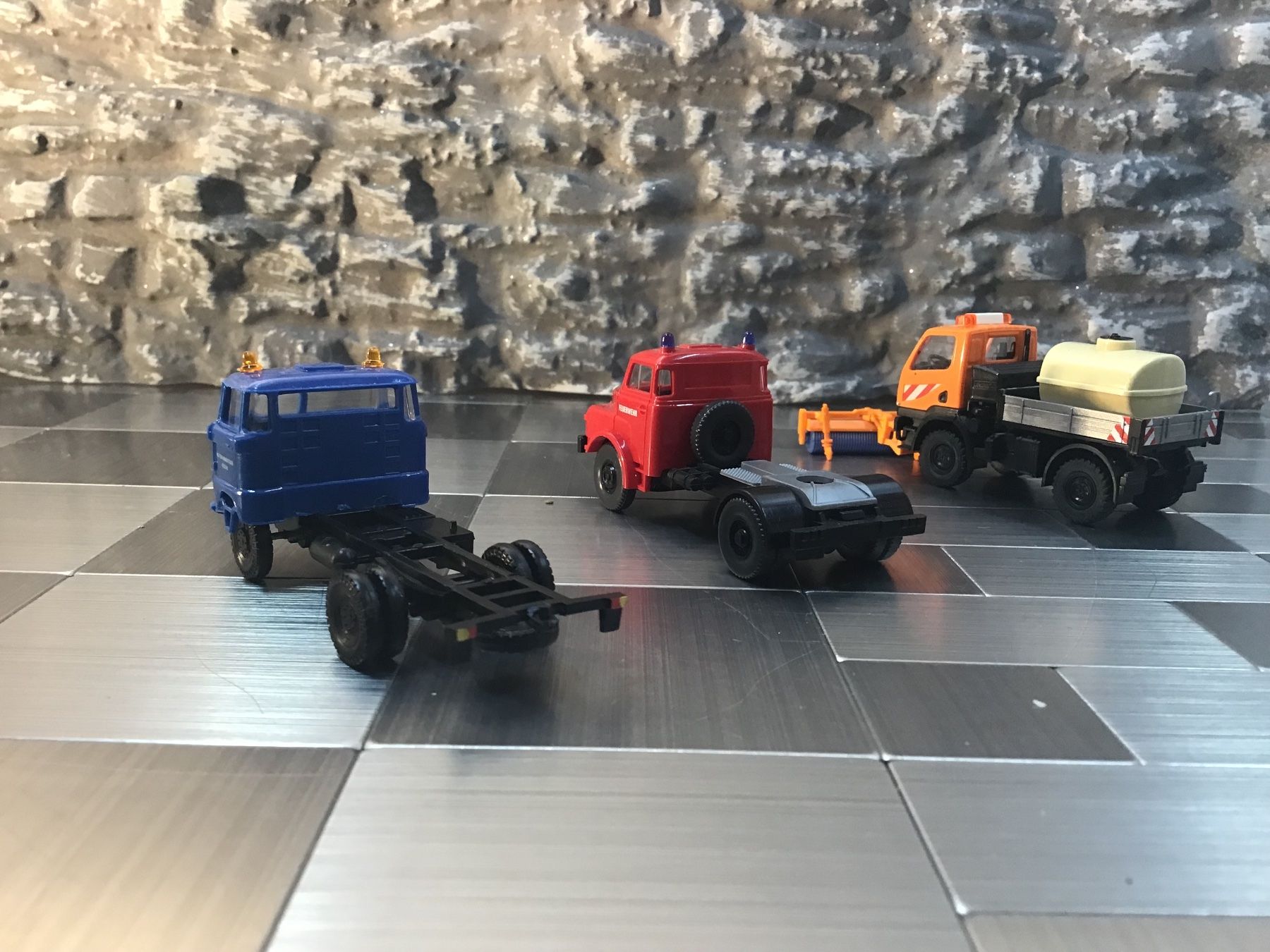 Wiking Modellini d'auto: WIKING 1:87 H0  MB,MAN – Usato da Männedorf venduto da Spezial-Modelle 1