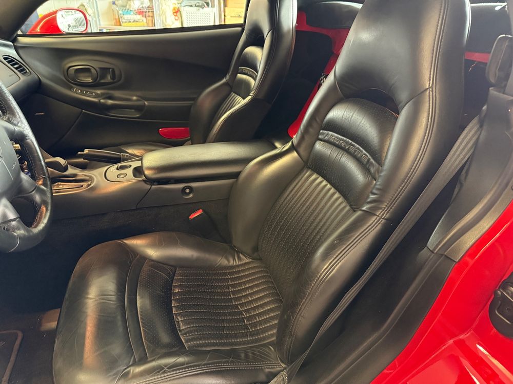 Chevrolet Automobili: Rote Corvette C5 Cabriolet – Usato da Niederwil AG venduto da Tony-Toca 8