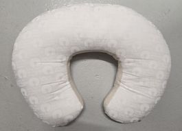 Stillkissen Chicco Boppy grau weiss mit Bezug gebraucht