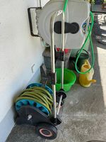 Gartenschlauchwagen mit Schlauch