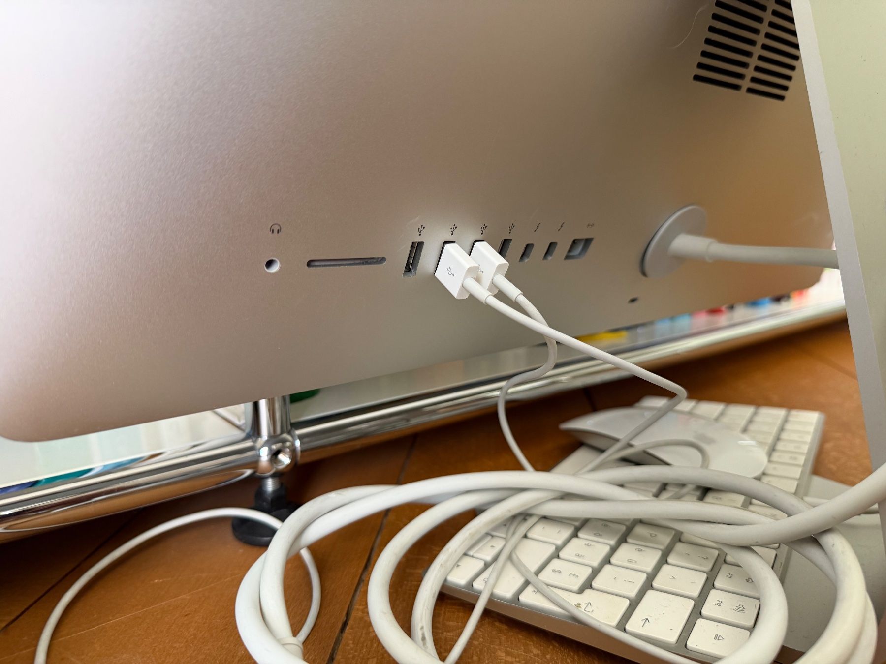 Apple PC: Apple iMac inkl. Tastatur und Maus – Usato da Solothurn venduto da Vomschloss 3