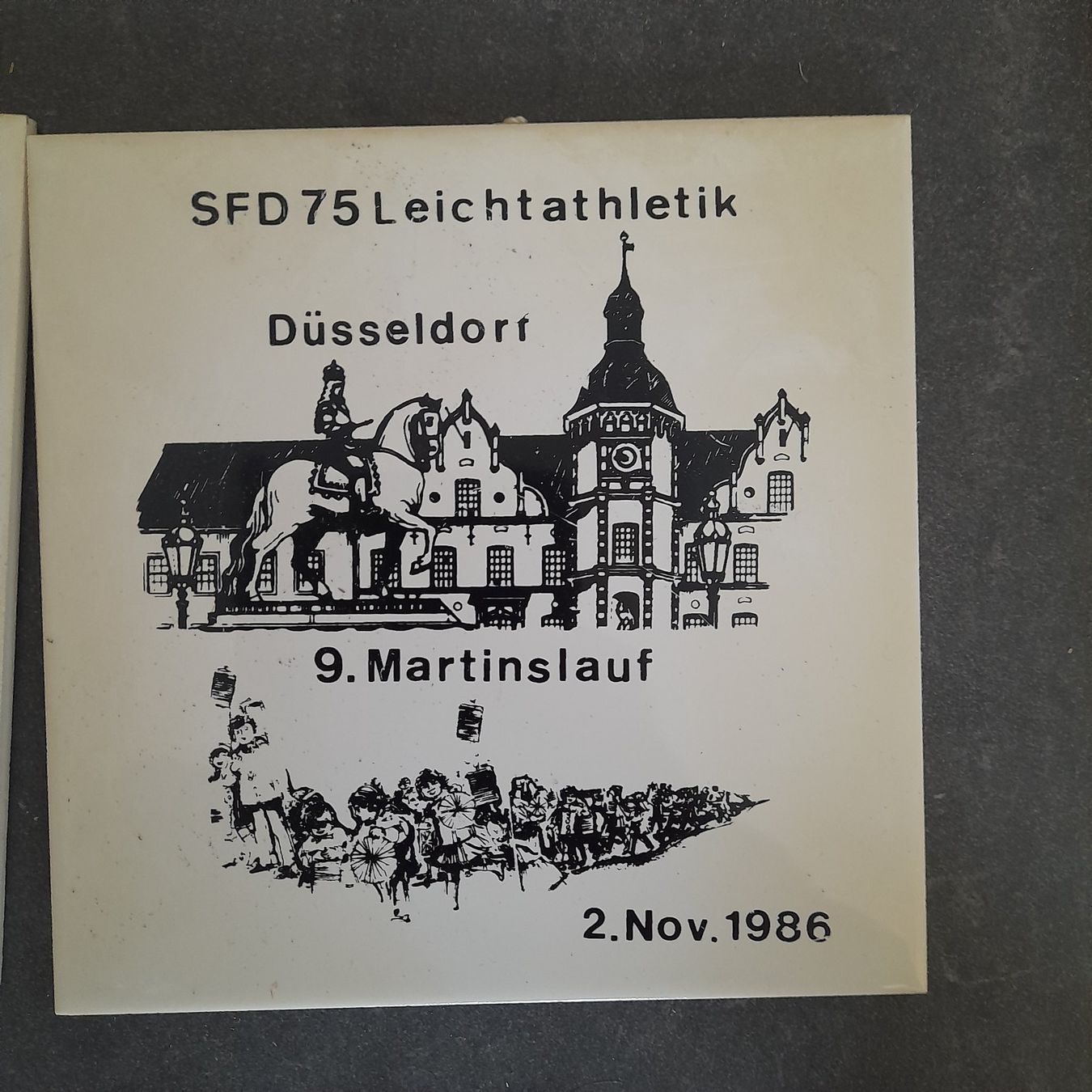 Altre raccolte & rarità: Auszeichnung, Wandfliese, Trophäe – Usato da Orpund venduto da 118302 1