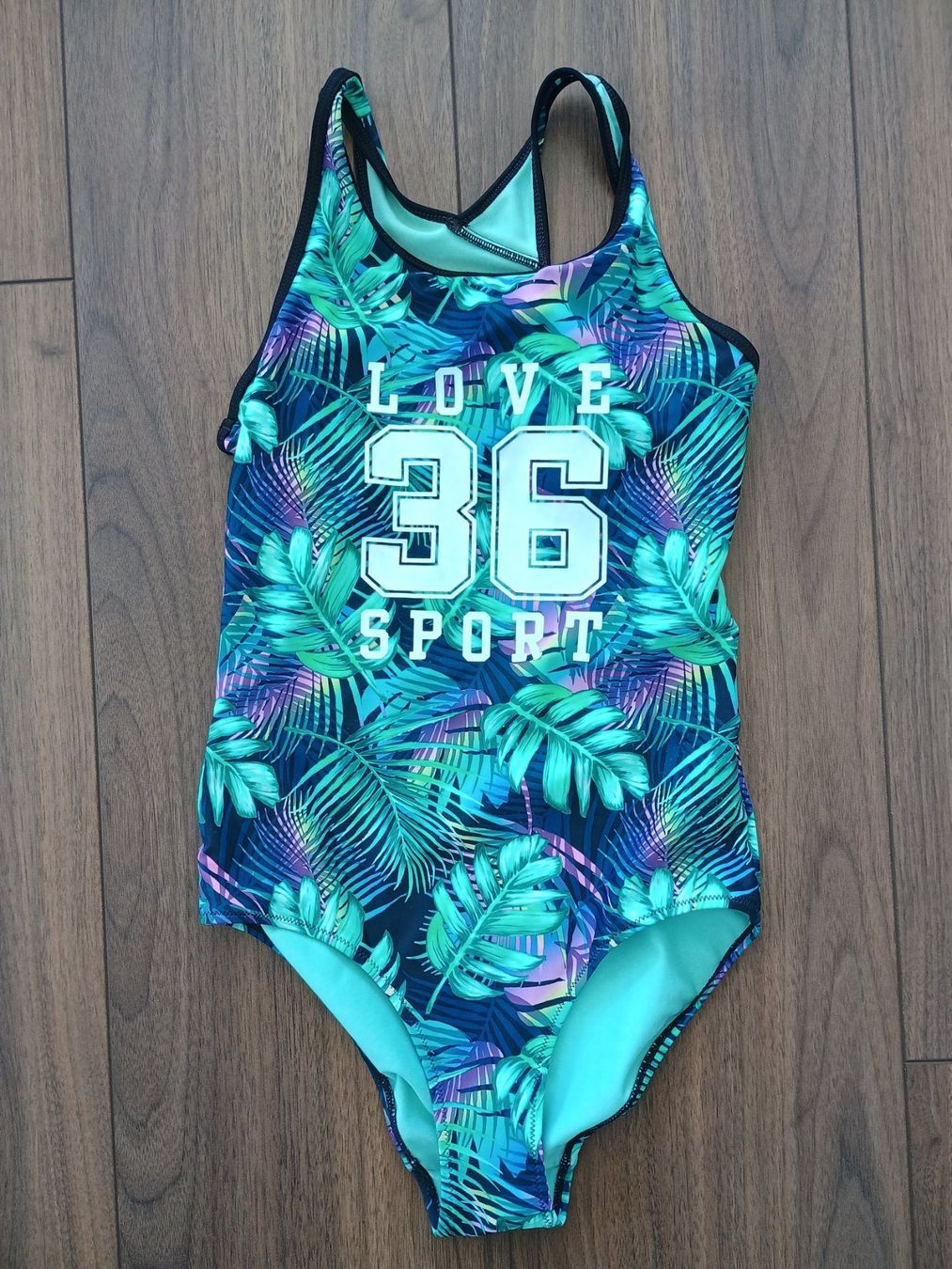 Costumi da bagno & Bikini: Badeanzug Badekleid Grösse 146 – Usato da Mörel venduto da tasie