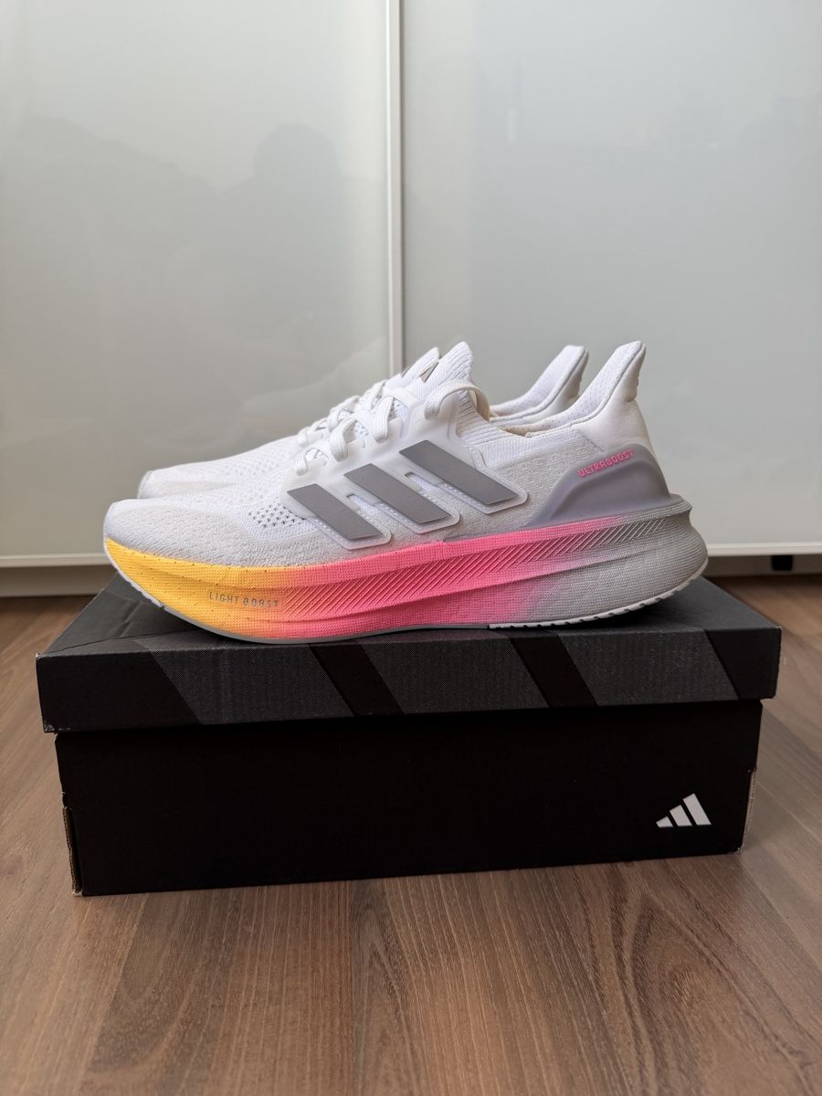 Adidas Scarpe da uomo: adidas Ultraboost 5 EU 41 1/3 – Nuovo (secondo la descrizione) da Jona venduto da HeartbeatofAmerica 1