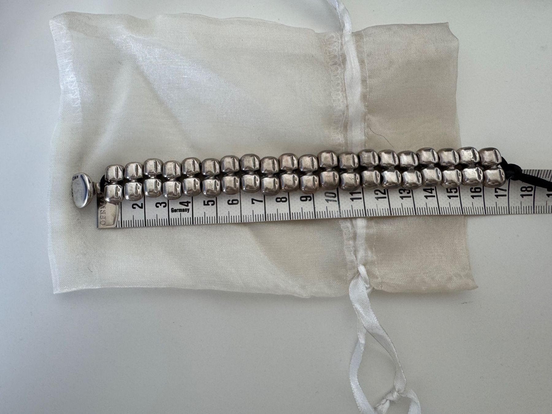Armbänder & -reifen: Cooles Armband von uno de 50, Silber – Gebraucht aus Pfäffikon ZH von Bibi0204