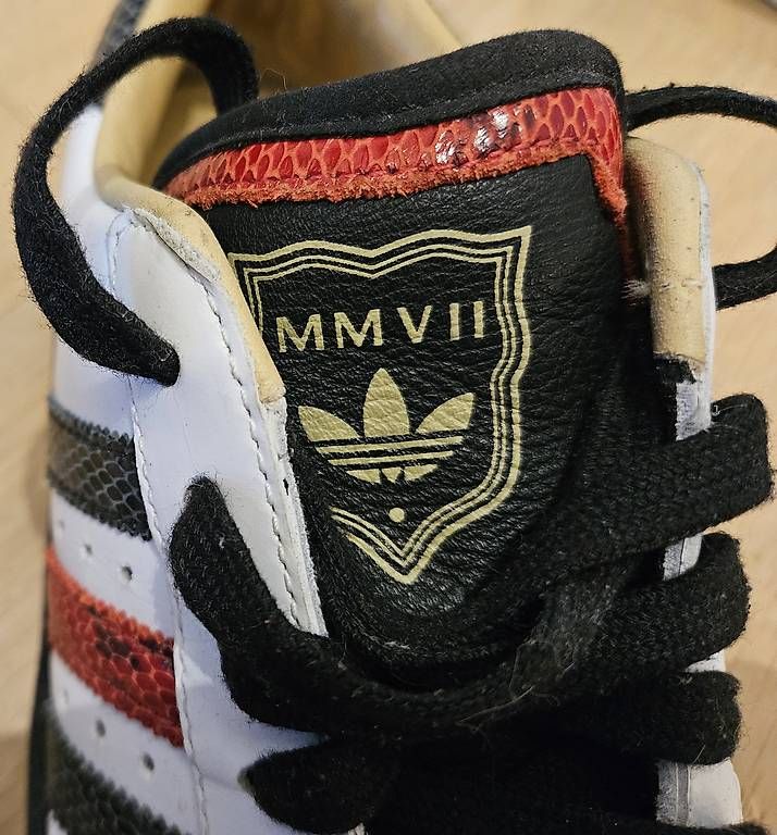 Adidas Herrenschuhe: Basket – Gebraucht aus Founex von Ana_2412 1