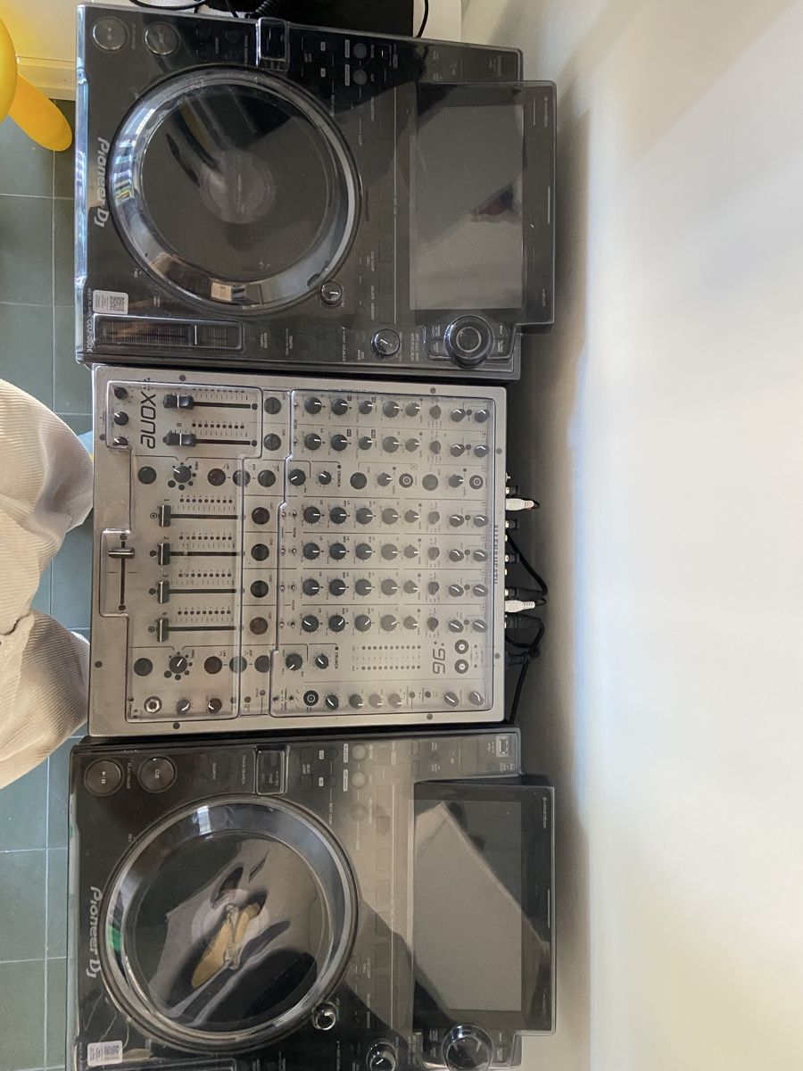 Pioneer Plattenspieler: 2x cdj 3000 turntables – Neu (gemäss Beschreibung) aus Lausanne von zel_f28y 1