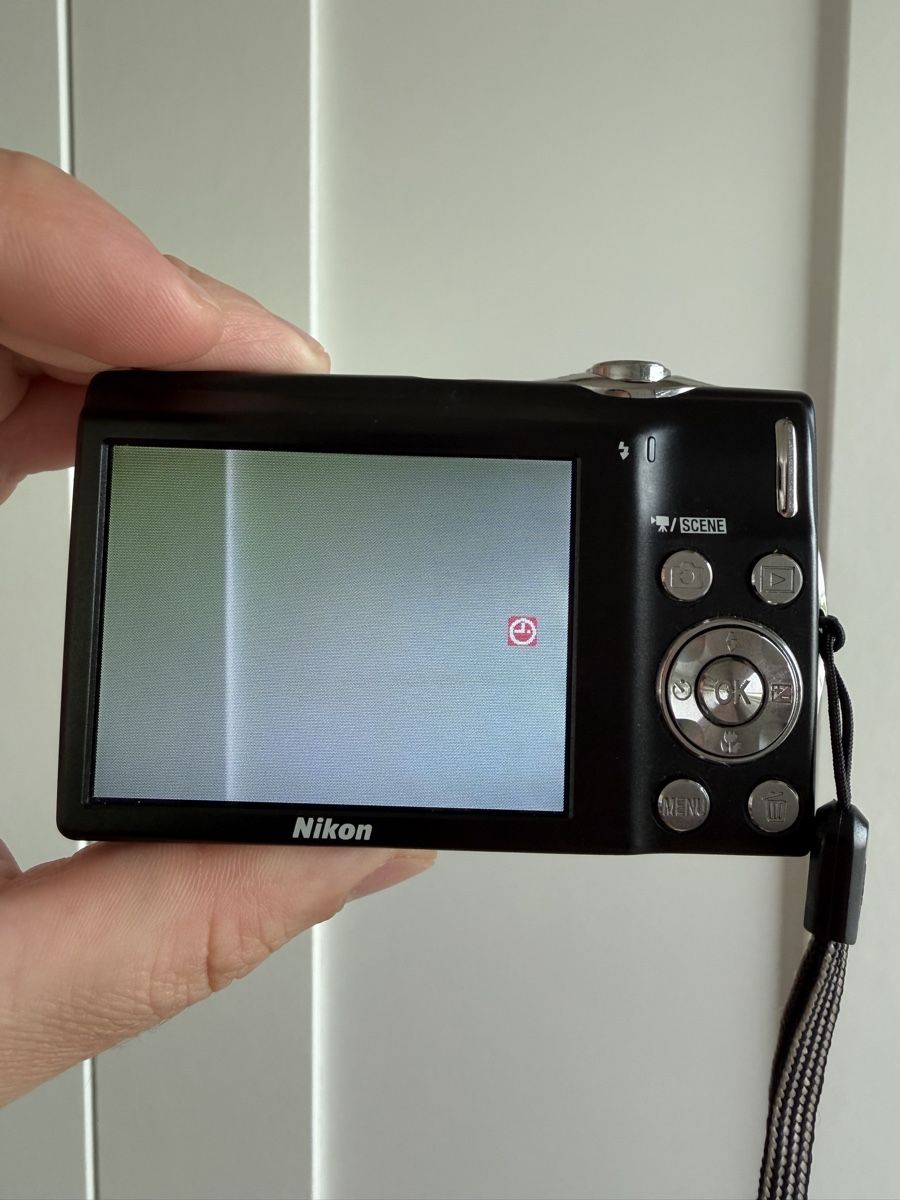 Nikon Fotocamera: Nikon Coolpix S3000 Digitalkamera – Usato da Niederbipp venduto da yar_tf6f 5