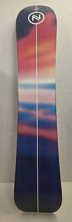 Nidecker Boards: Snowboard Nidecker Mellow 1m57, comme neuf – Gebraucht aus Sugiez von factorysportoutlet 1
