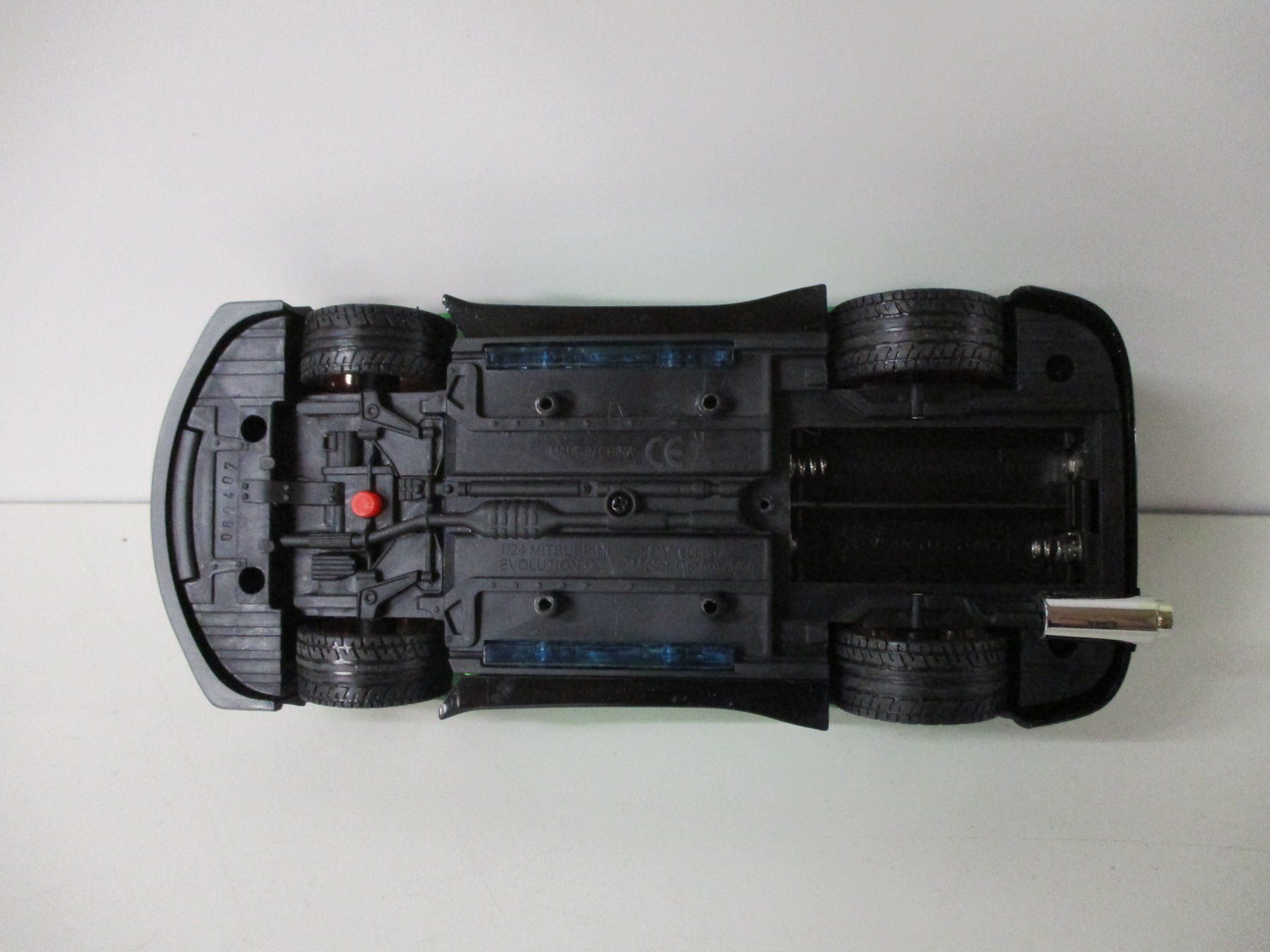 Mitsubishi Modellini d'auto: Mitsubishi Lancer Evo 9  1/24 – Nuovo (secondo la descrizione) da Rothrist venduto da blechdosen 4