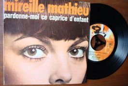 MIREILLE MATHIEU -PARDONNE-MOI CE CAPRIC