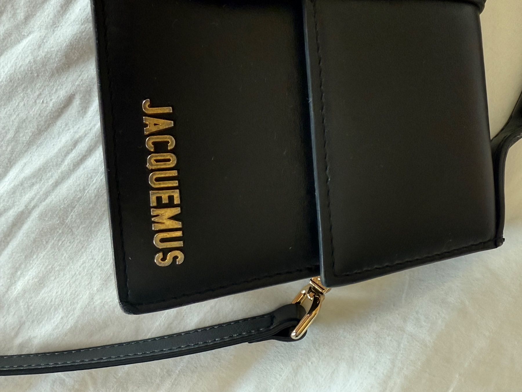 Jacquemus Borse da donna: Jacquemus Le Grand Bambino – Usato da Bern venduto da lindastettler88 2