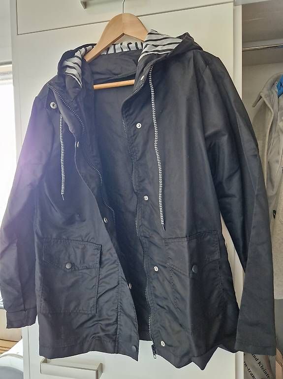 Giacche: leichte Damenjacke (Grösse M/L) – Usato da Winterthur venduto da TOPM