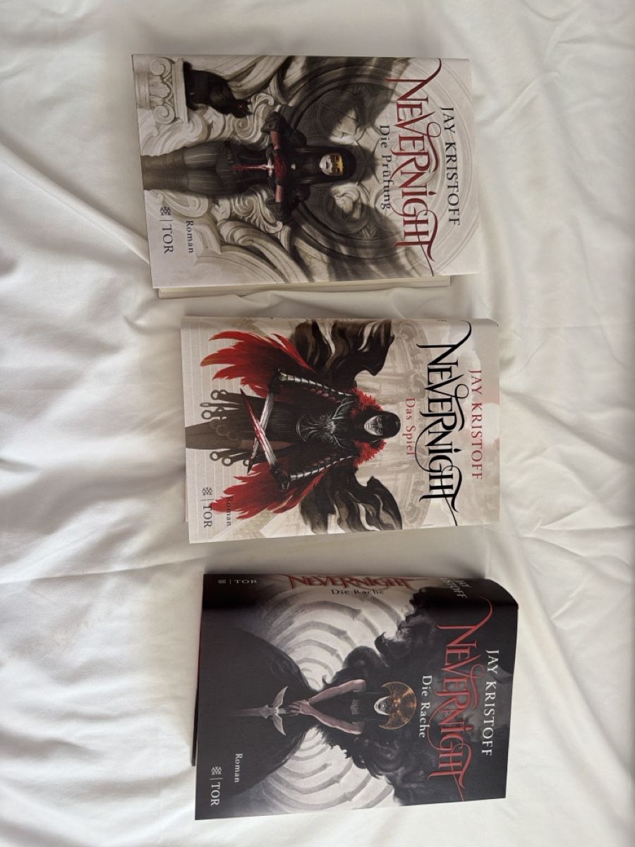 Libri: Jay Kristoff – Nevernight Chroniken – Usato da Urnäsch venduto da _._naomi_._