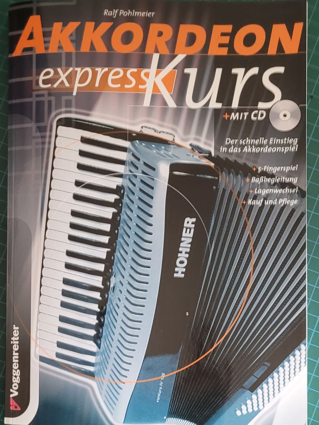 Livres: Akkordeon Expresskurs – Neuf (Voir description) à Herisau par Yyyoga