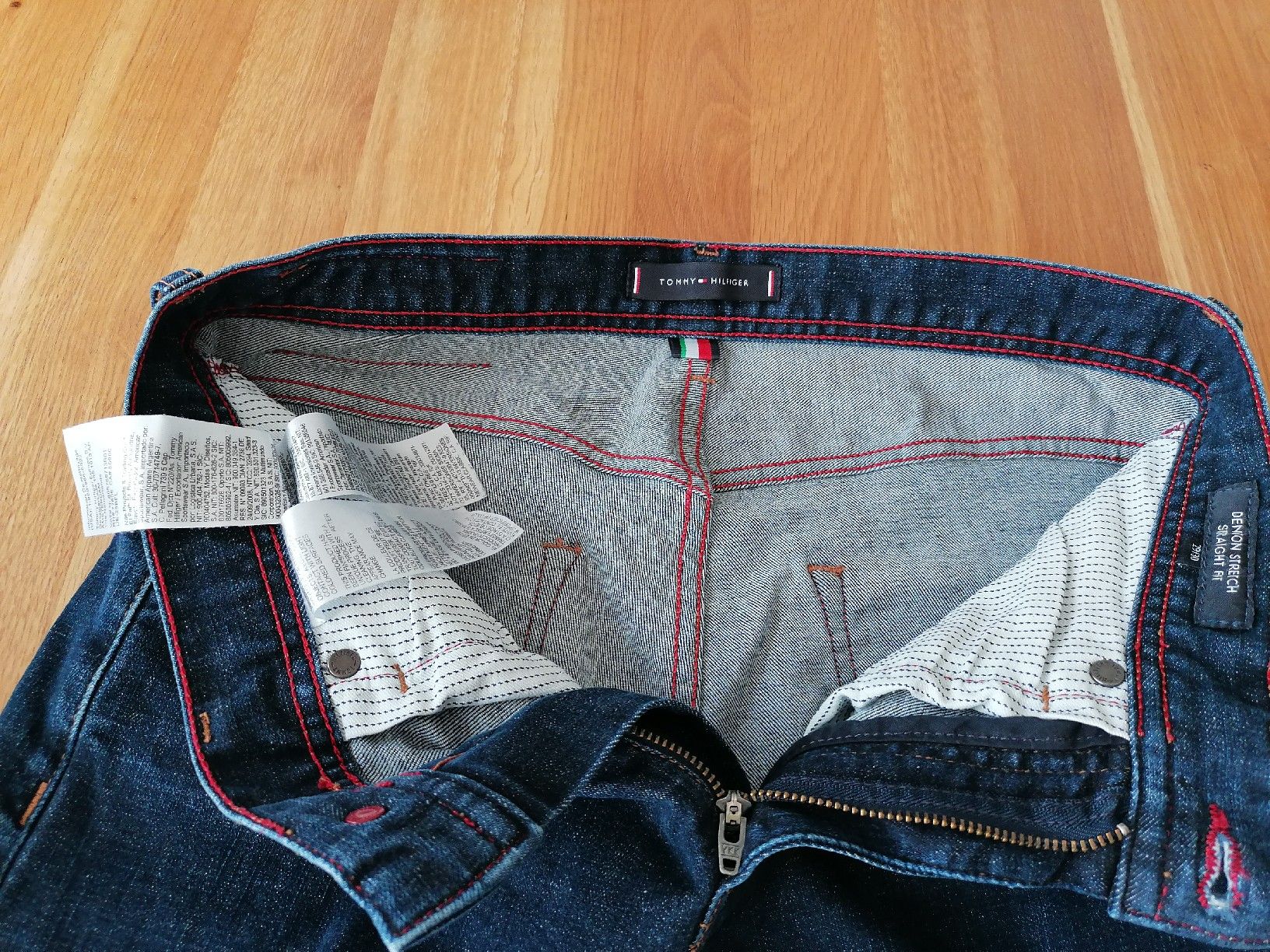 Tommy Hilfiger Jeans: Jeans Tomy Hilfiger  – D'occasion à Adliswil par Romanista1927 2