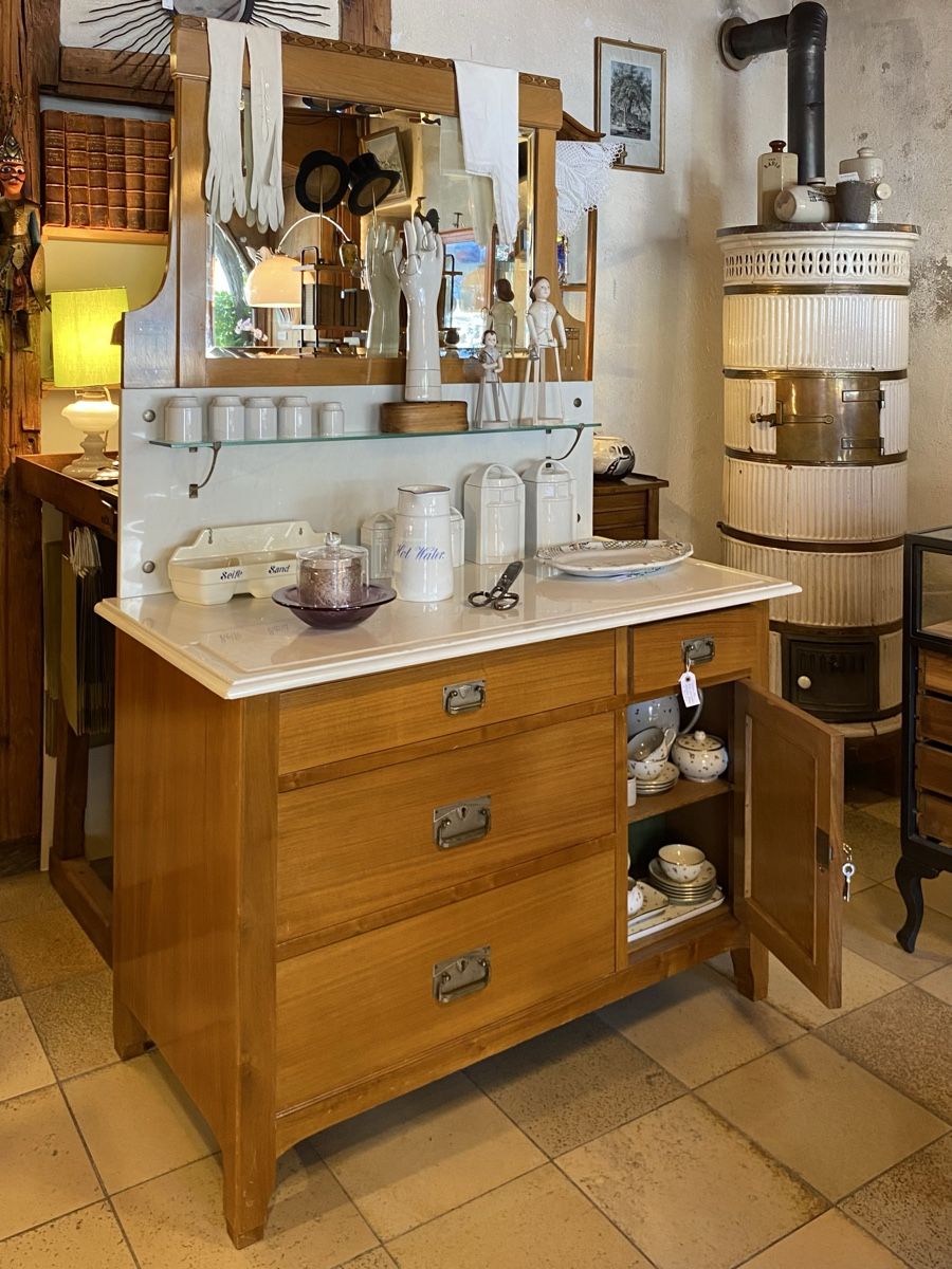Kommoden: Commode Art Nouveau avec miroir, bois massif – Gebraucht aus Fribourg von kaleidoscop