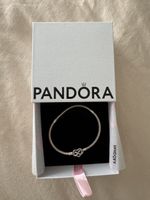 Pandora Armband mit Herzverschluss