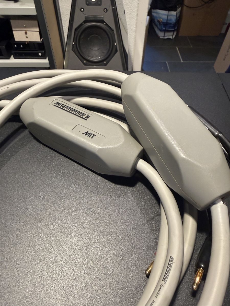 Cavi: MIT Terminator 5 2.5m Lautsprecherkabel – Usato da dietlikon venduto da avspalinger