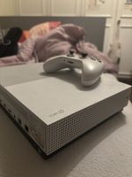 XBOX ONE MIT CONTROLLER