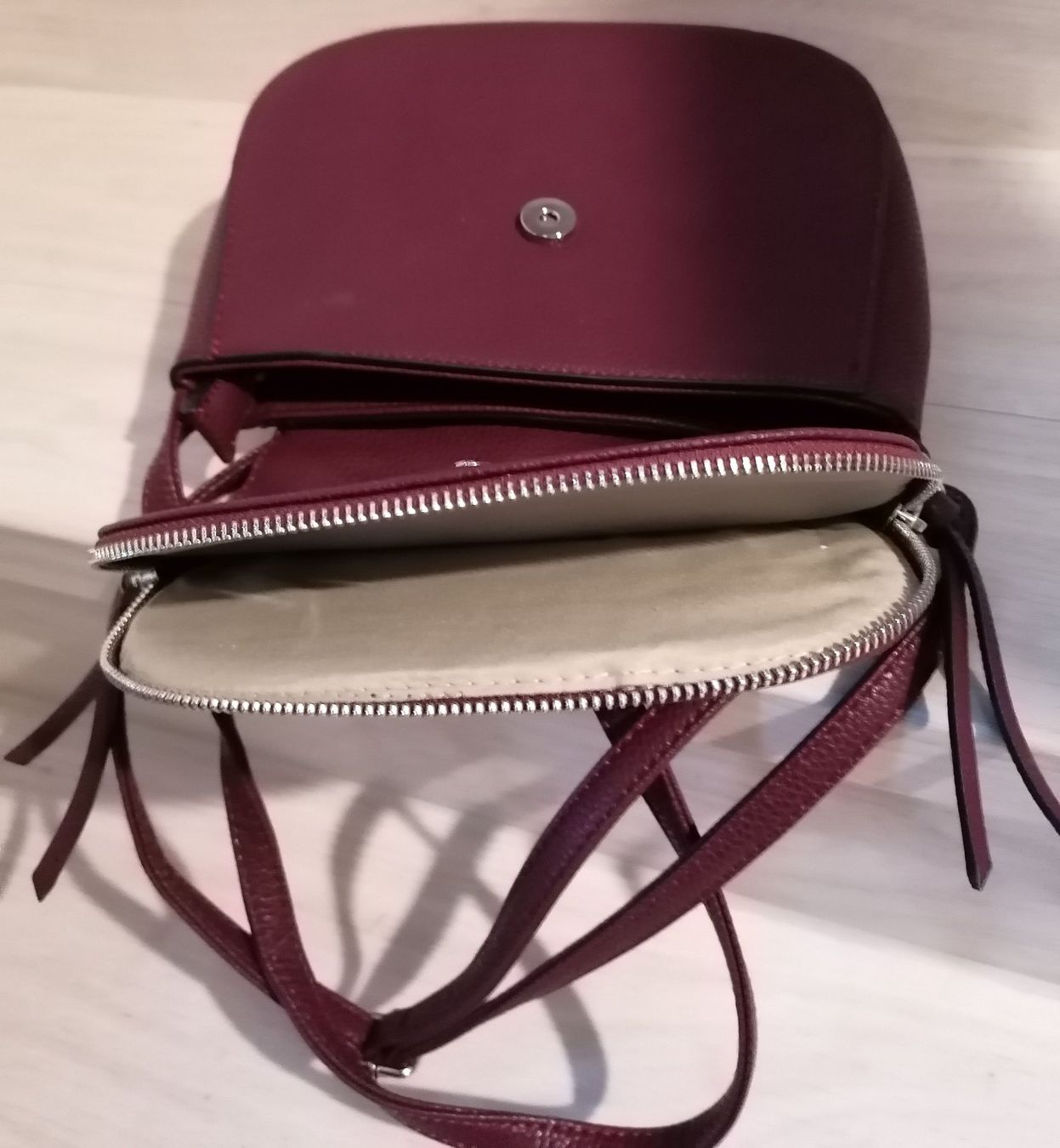 Borse da donna: Schicke Handtasche - Damen - rot – Usato da Oberurnen venduto da mackrokodile 2