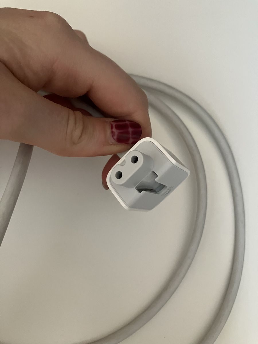 Apple Cavi: Apple Mac Ladekabel – Usato da Winterthur venduto da lau_l9pw 1