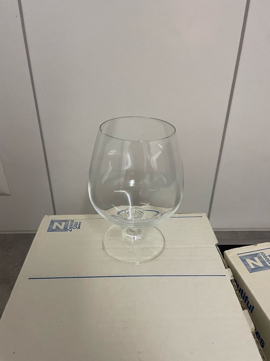 Gläser: 39 Cognac Gläser – Gebraucht aus Gretzenbach von jan187