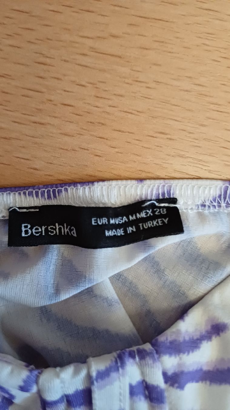Bershka Tops: Bustier Bershka – D'occasion à Bex par Sakito 1