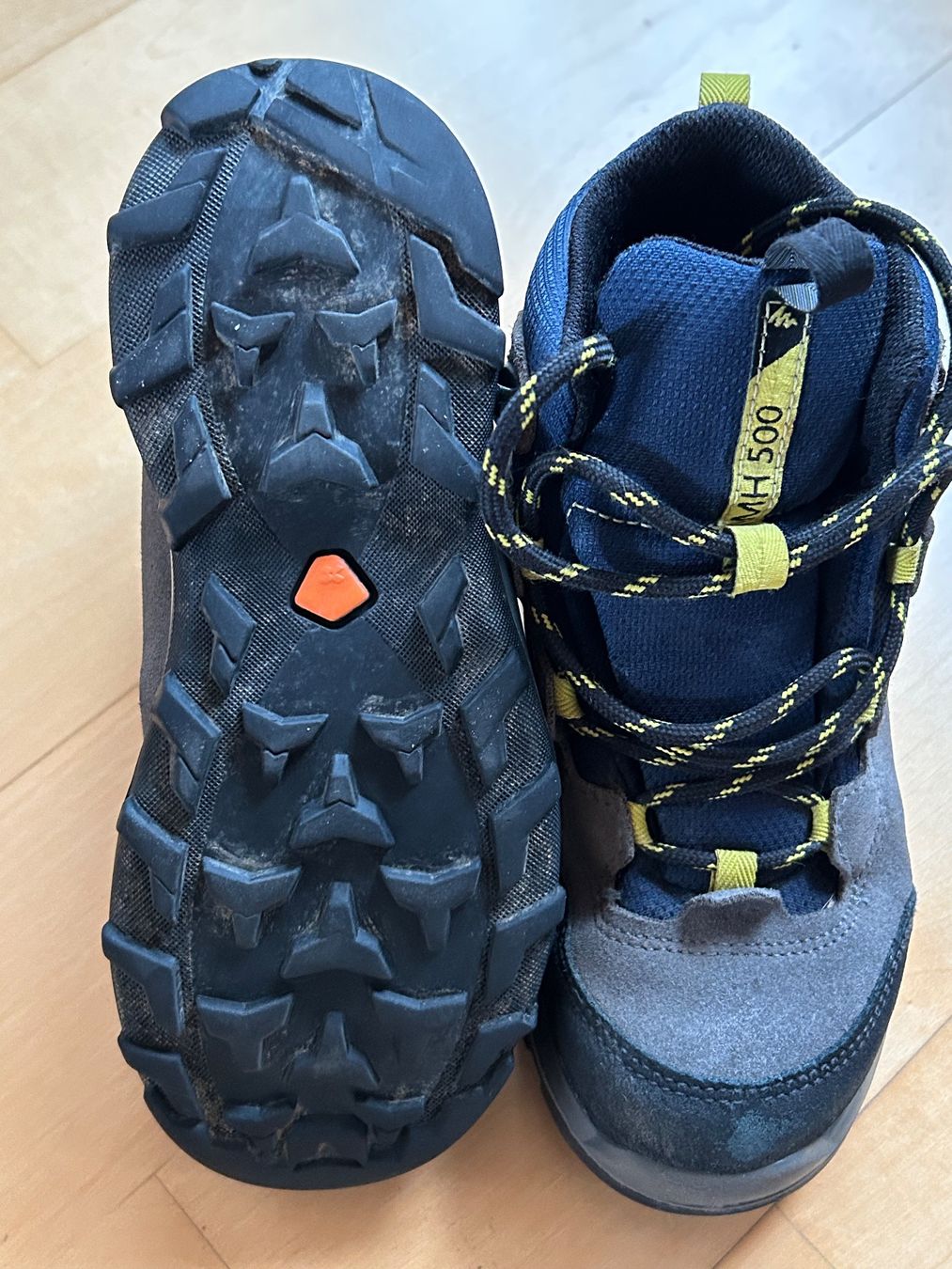 Chaussures garçon: Kinder Wanderschuhe, Grösse 32 – D'occasion à Diepoldsau par Kekoa75 1
