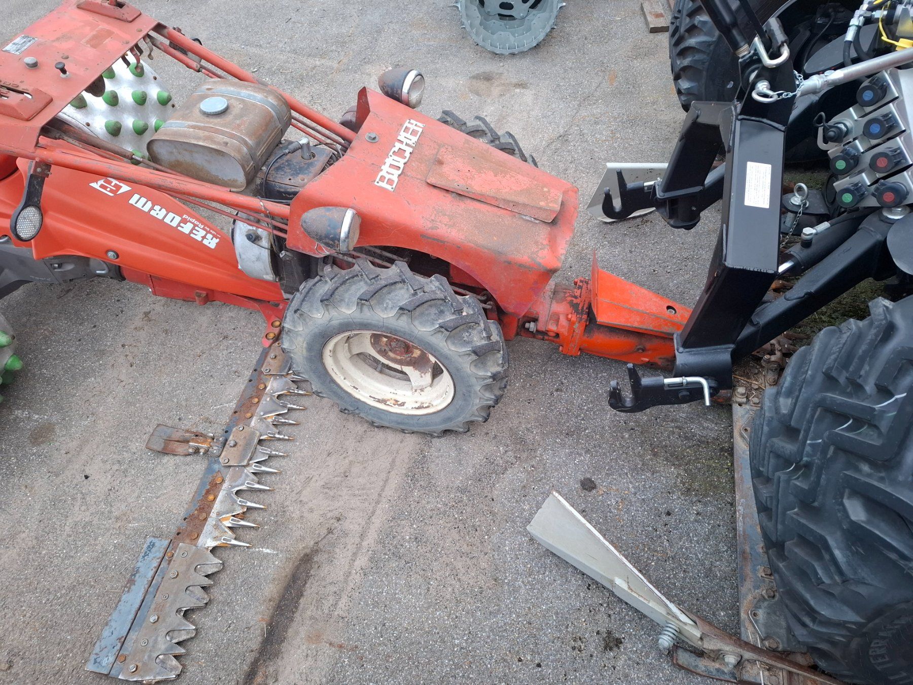 Bucher Tutte le macchine: Motormäher Bucher – Usato da Degersheim venduto da powertrac