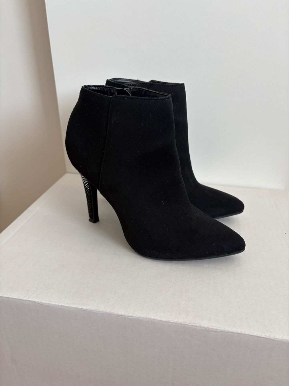 Chaussures femmes: CATWALK Stiefeletten – Glitzer‑Pfennigabsatz, wie neu – Neuf (Voir description) à Basel par Nofretete39 1