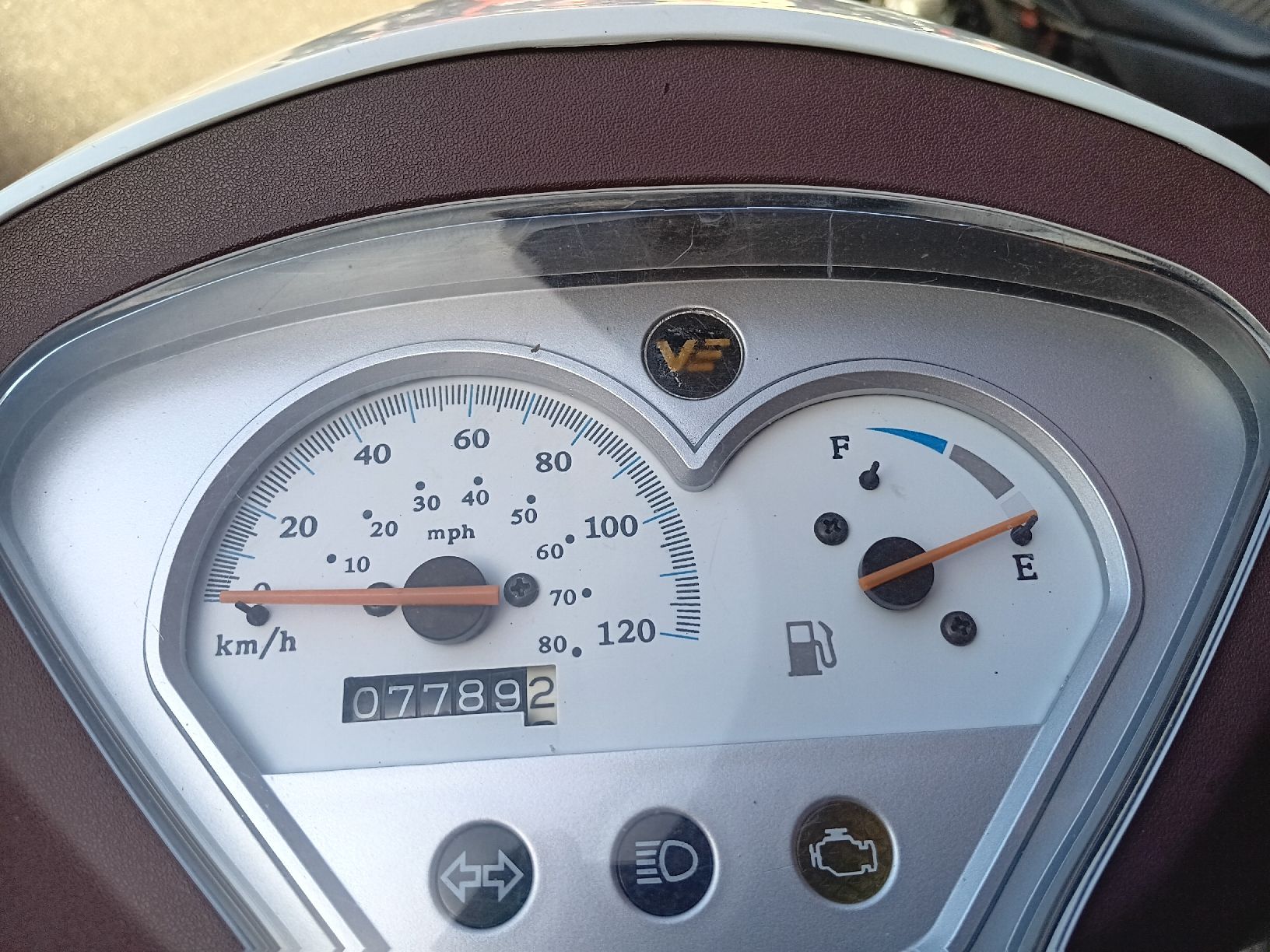 Scooter: Roller Vengo Zahara 125i 2017 – Usato da Hindelbank venduto da mbcar 6