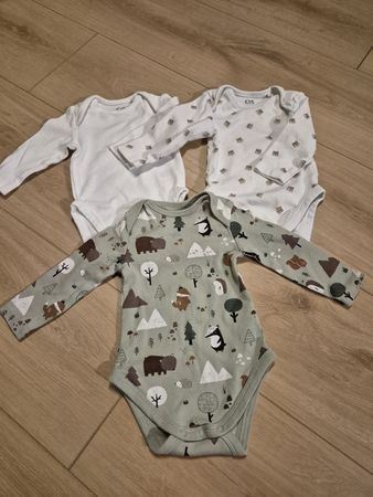 3 Baby Bodys C&A Langarm Grösse 62 neuwertig