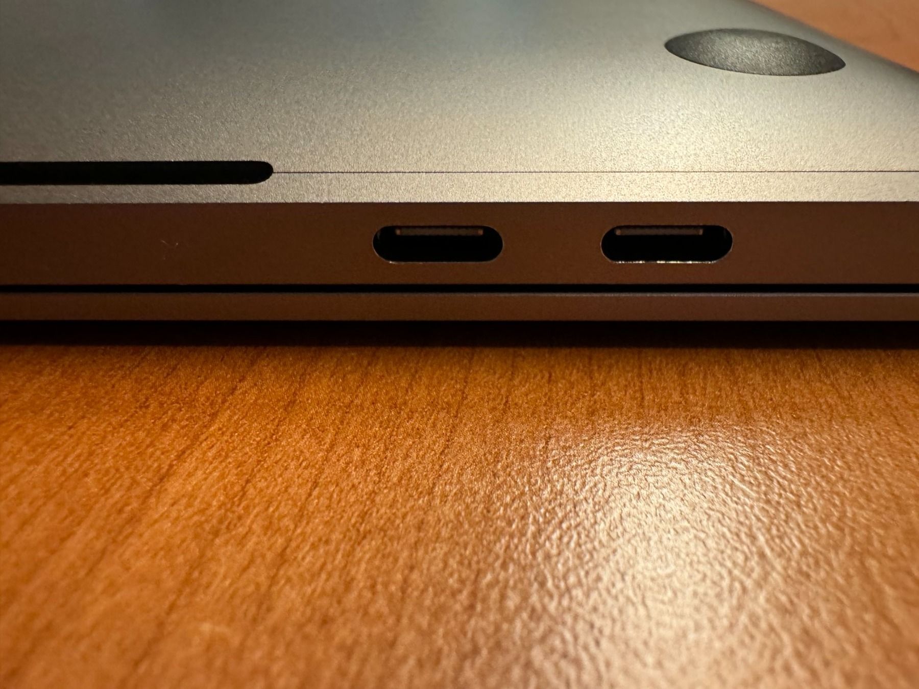 Apple Notebook: Apple MacBookPro 16'' Intel Core i9 8 cœurs à 2,3 GHz, 16 Go – Usato da Genf venduto da SALES2013SALES 5