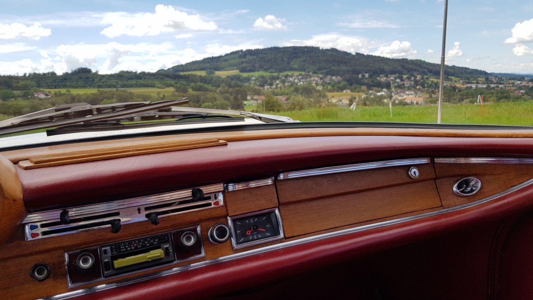Mercedes-Benz Automobili: Mercedes 220 SE (W111) – Usato da Reinach AG venduto da Goldtimer 7