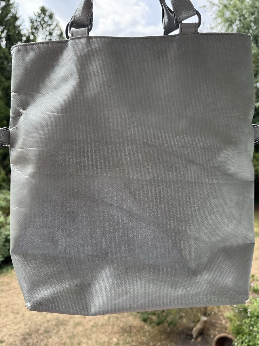Freitag Sacs: Sacoche Freitag gris usage normal – D'occasion à Brügg BE par haj_9zhk 1