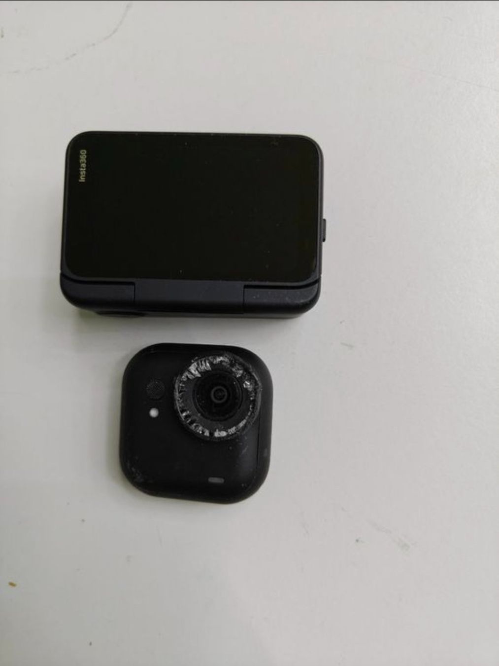 Insta360 Action Cam: INSTA360 GO Ultra – Defekt aus Diessenhofen von Obscuro94 2