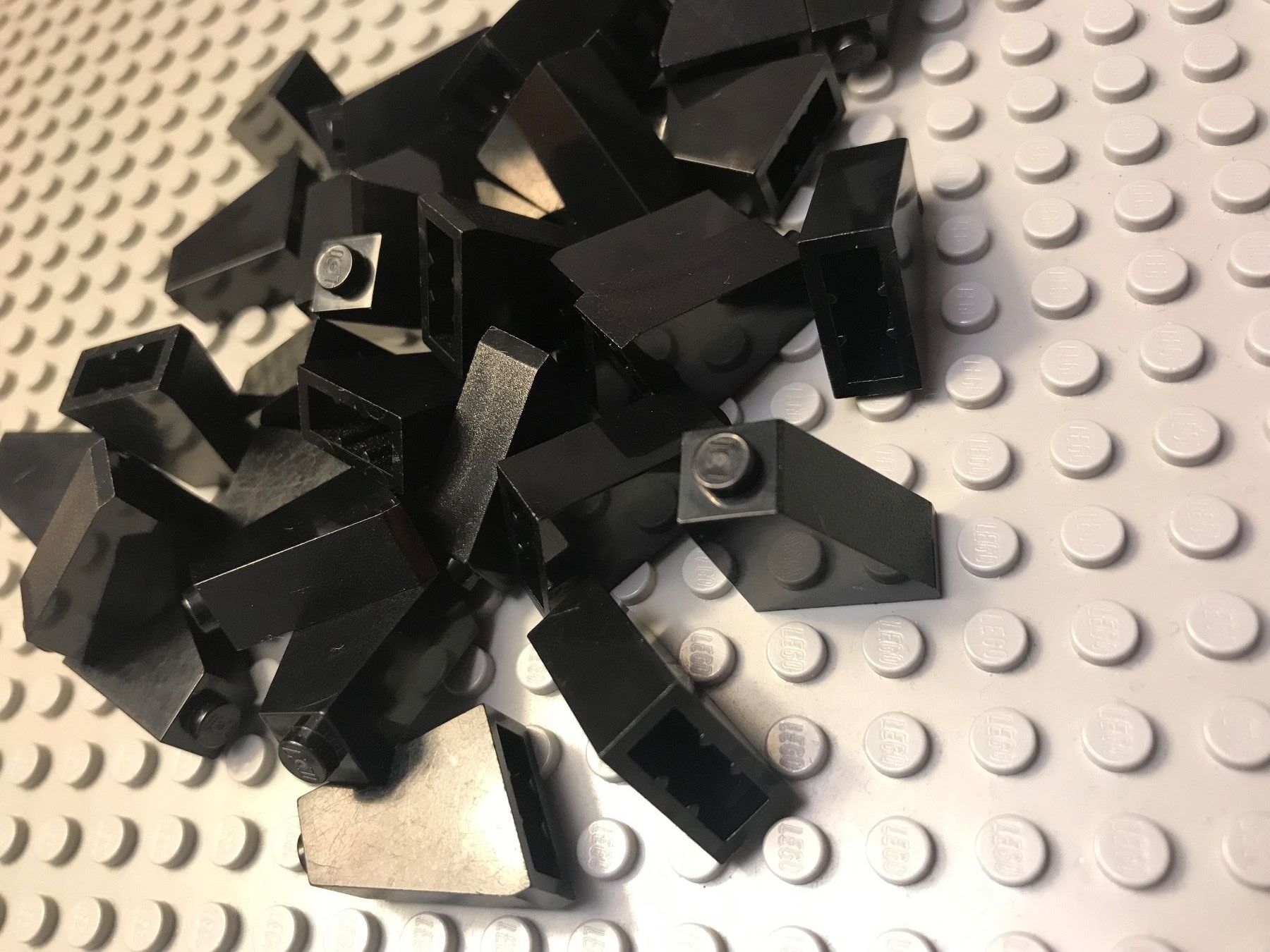 Lego Kit di costruzioni: Lego 16x Dachstein (60481) schwarz – Usato da Basel venduto da Swi-7621 1