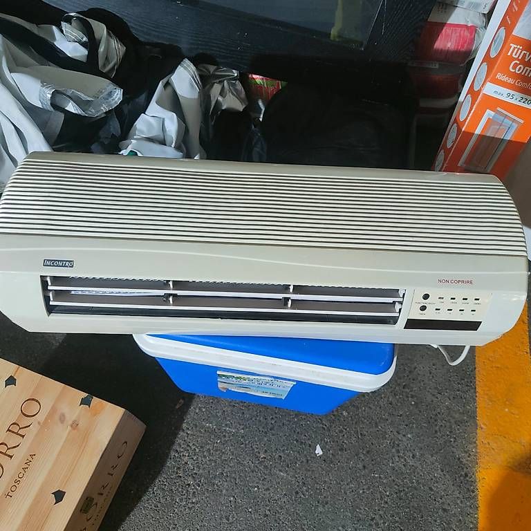 Radiateurs: Termo ventilatore elettrico  – D'occasion à Losone par hcm_jvn8