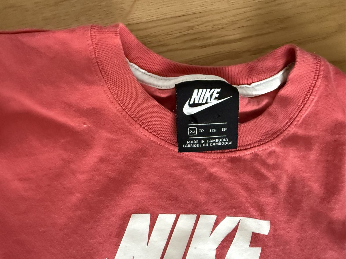 Nike T-shirt: nike crop top gr xs – Usato da Neuhausen venduto da ddelucia87 1