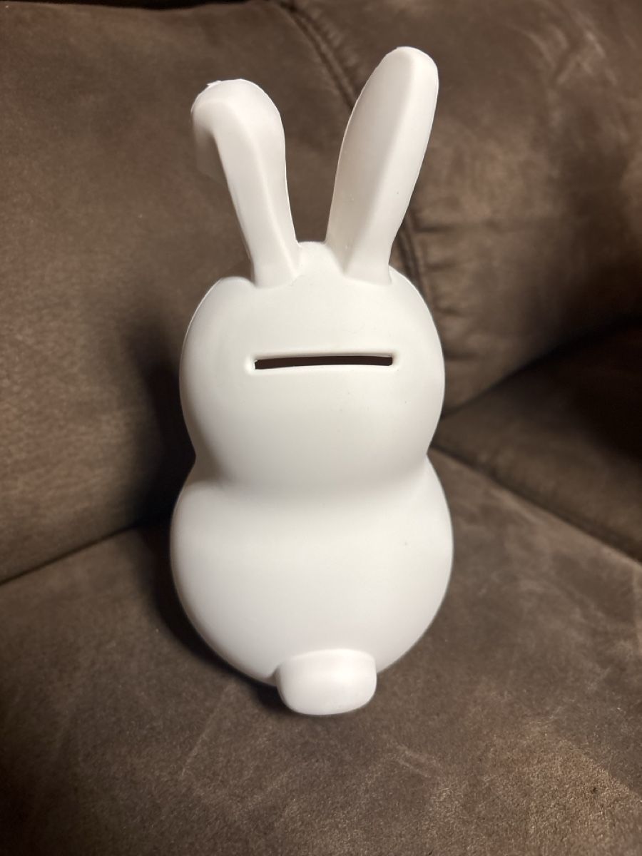 Salvadanai: Tirelire en silicone en forme de Lapin – Nuovo e nell'imballaggio originale da Evionnaz venduto da roh_l5yz 2