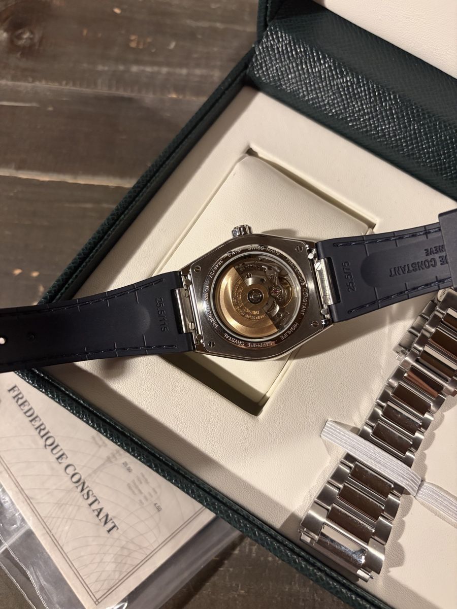 Frederique Constant Uhren: Frederique Constant Highlife Automatic COSC – Neu (gemäss Beschreibung) aus Rougemont von Fossati07 3