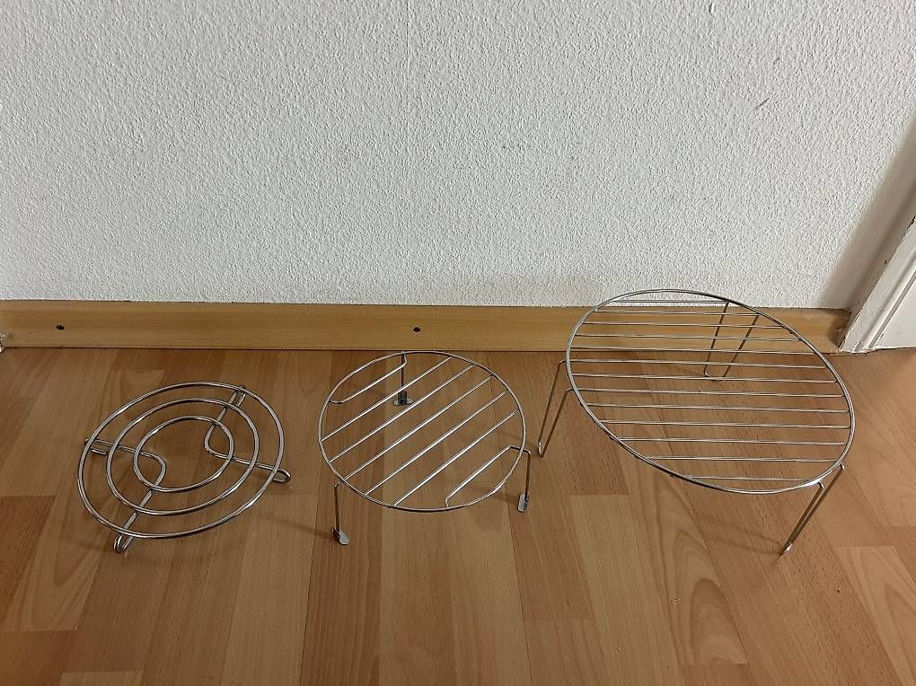 Elettrodomestici da cucina: Kuchen Auskühlgitter 3er Set – Usato da Zürich venduto da Basop