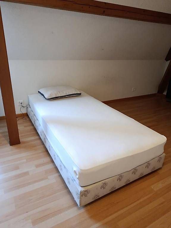 Letti: Einzelbett mit Matratze – Usato da Kriens venduto da bea_72bn 1