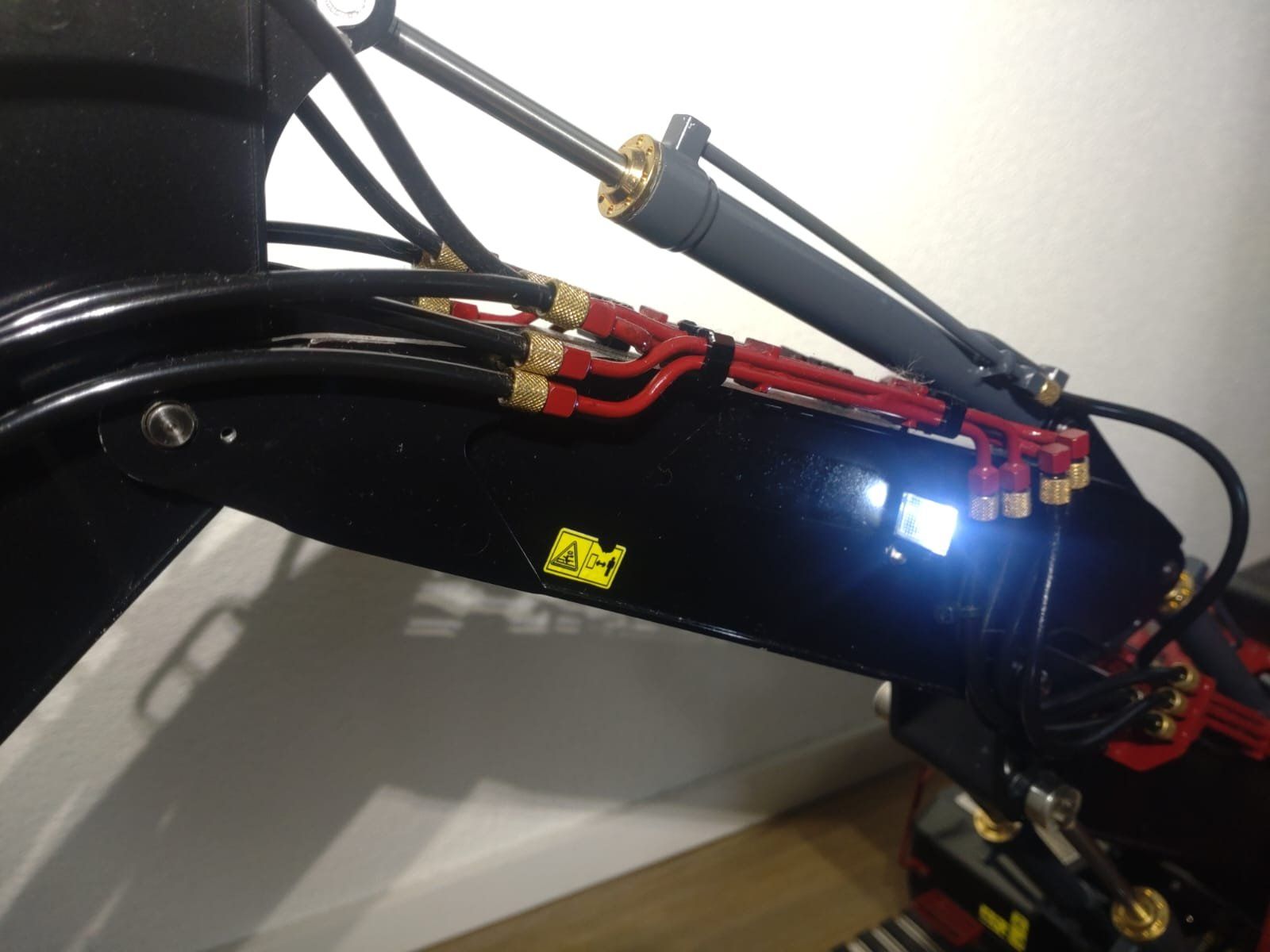 Modellismo RC: Kurzheckbagger Lesu Aoue ET26L – Nuovo (secondo la descrizione) da Muolen venduto da steel100 2