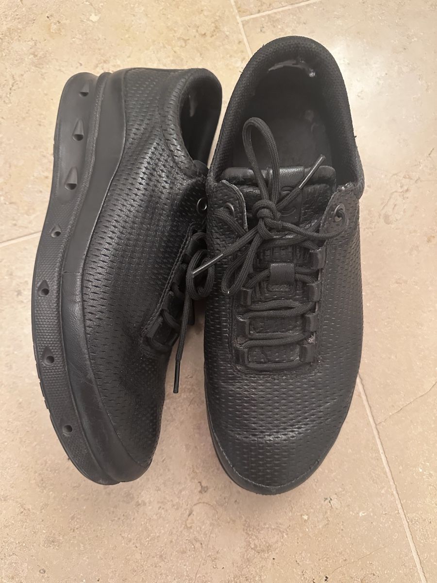 Ecco Chaussures hommes: Sneakers GoreTex Ecco 41 – D'occasion à Zürich par casiana
