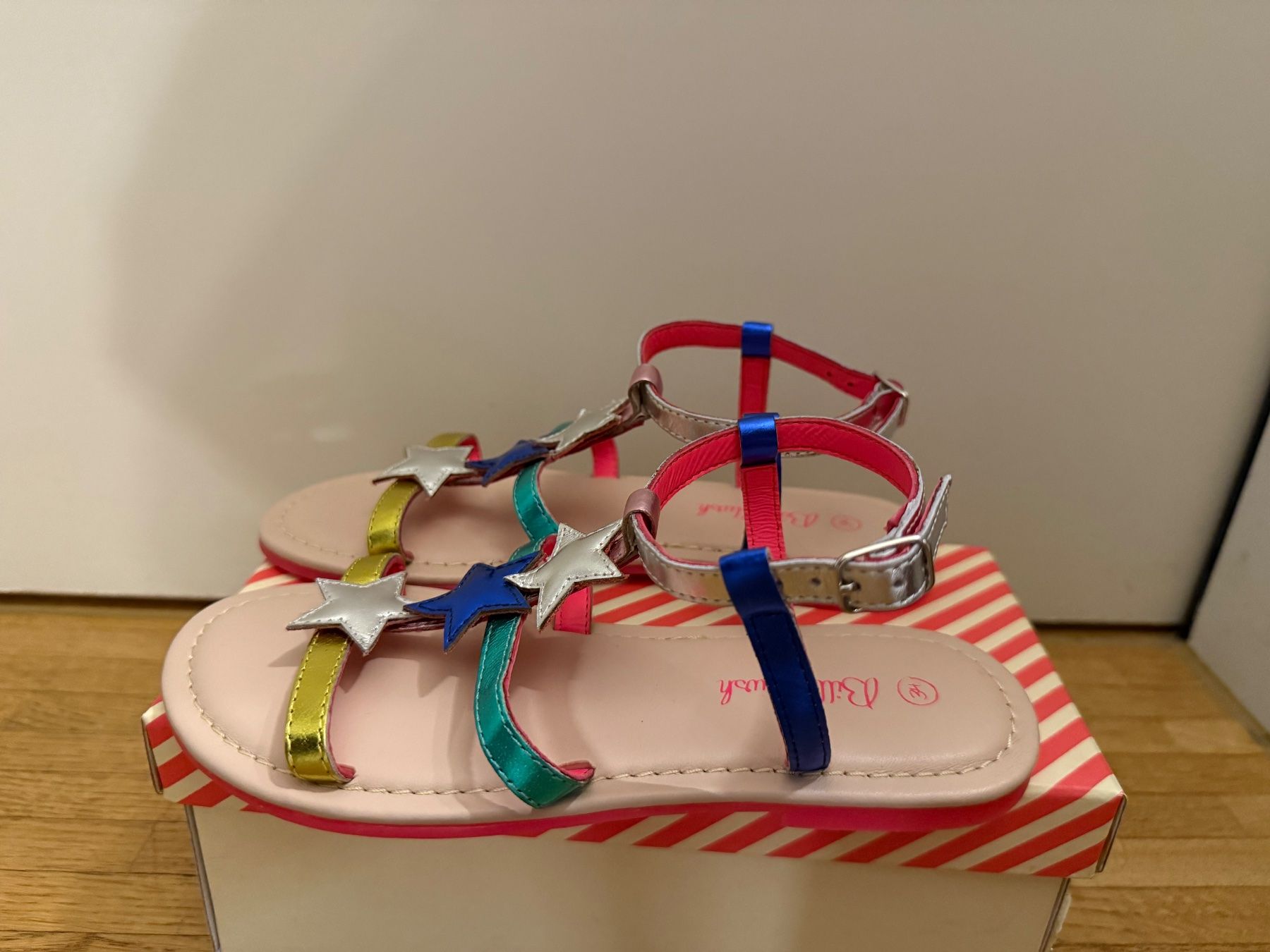 Billieblush Scarpe per ragazze: Sandalen Billieblush Gr.34 NEU – Nuovo e nell'imballaggio originale da Zürich venduto da makmakmak 2